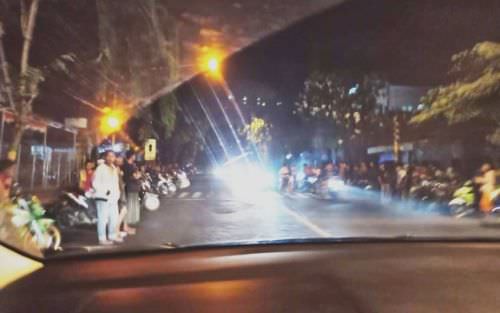 Pengguna Jalan Keluhkan Balar Liar di Jalan Utama Pamekasan