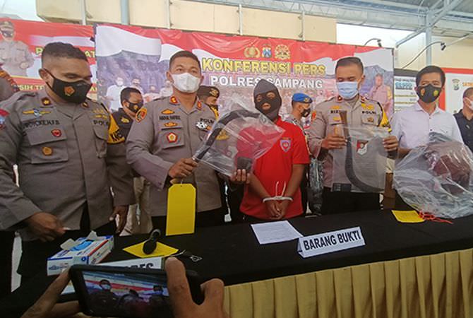tersangka-kasus-pembunuhan-suliman-di-paopale-laok