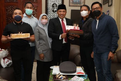 bri-doakan-bupati-haji-idi-kian-sukses-bangun-sampang