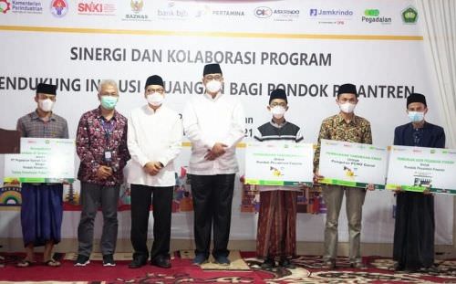akselerasi-inklusi-keuangan-di-ponpes-untuk-dukung-pertumbuhan-ekonomi