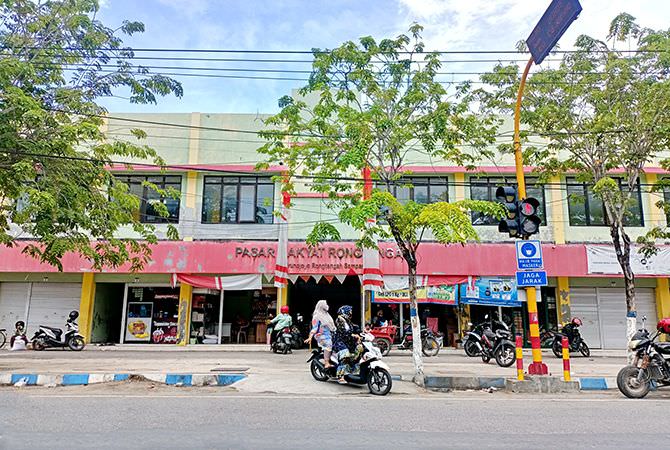 diskopindag-sampang-tunjuk-pasar-rongtengah