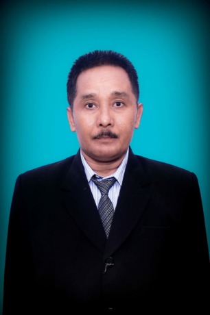 BERI SUPPORT: Kepala SMAN 1 Sumenep Sukarman mendukung acara CFD yang dikeola JPRM.