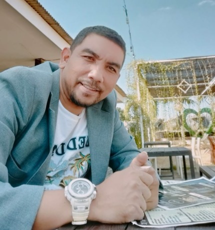 PUTRA DAERAH: Direktur CV Jawara Internasional Marsuto Alfianto.