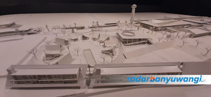 SEMAKIN LENGKAP: Maket pengembangan Bandara Internasional Banyuwangi dipamerkan di arena Festival Arsitektur Nusantara (FAN) 2023 di Gedung Juang 45 Banyuwangi.