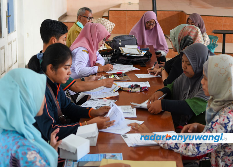 JALUR PRESTASI NON-AKADEMIK: Sekolah negeri masih diburu lulusan SD/MI. Sebaliknya sekolah swasta banyak yang kekurangan murid dalam PPDB tahun ini.