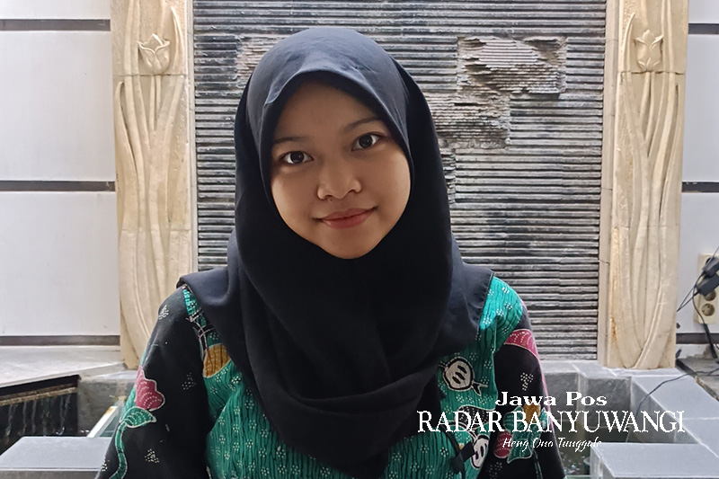 AS. Zulfa Nurkholishoh, mahasiswi semester 5 jurusan Ilmu Hubungan Internasional Universitas Jember.