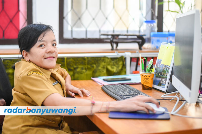 Kadek Dewi Inland Ari, Staf Sungram Dispendik Banyuwangi