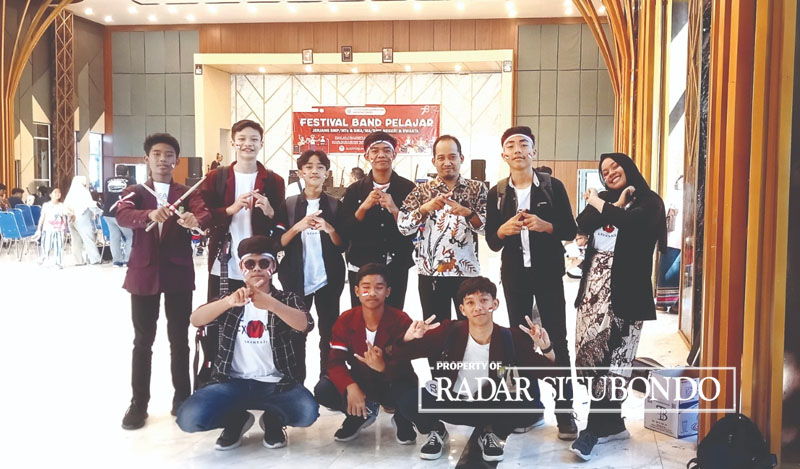 BERPRESTASI: Exmus SMKN 1 Panji meraih Juara 2 dalam Festival Band Pelajar dalam Rangka HUT RI Ke-78 Tahun 2023.