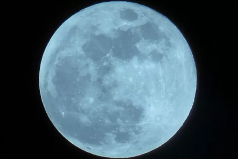 Fenomena Super Blue Moon diprediksi muncul di Indonesia pada 30-31 Agustus 2023. (Space)