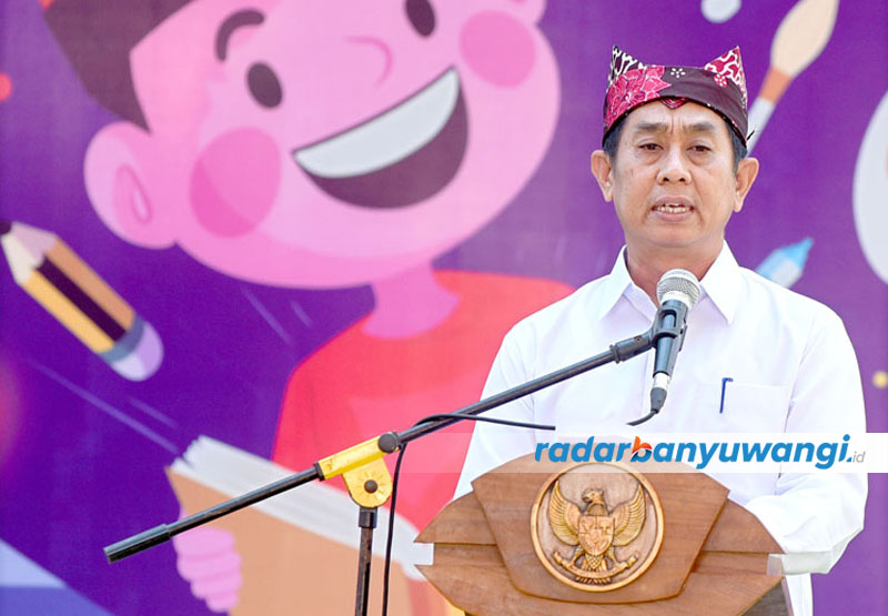 Kepala Dispendik Banyuwangi, Suratno