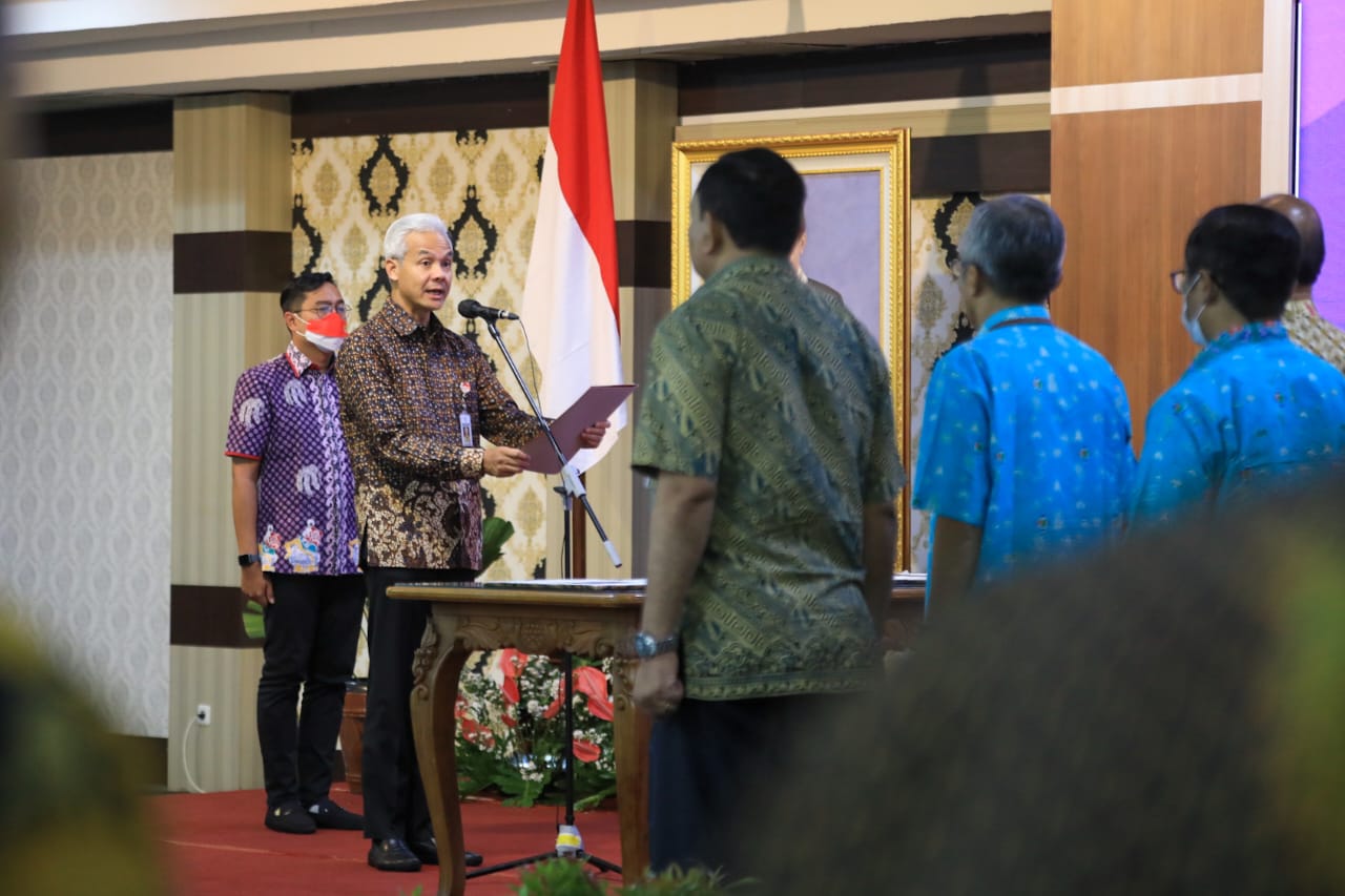 REVOLUSI BIROKRASI: Selama menjabat Gubernur Jateng Ganjar Pranowo telah melantik sekitar 30 orang untuk mengisi jabatan pimpinan tinggi (JPT) melalui seleksi terbuka.