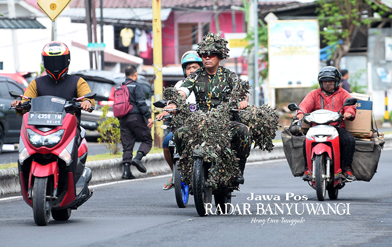 Ini penambakan Unik Aipda Partika Budi Santoso dalam merayakan HUT Brimob ke-78, Selasa (14/11).