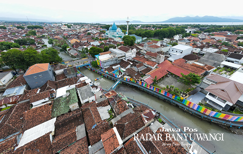 Aliran Sungai Kalilo membelah pusat kota Banyuwangi yang padat penduduk. Ada beberapa titik permukiman yang perlu tindakan antisipasi menghadapi musim hujan.