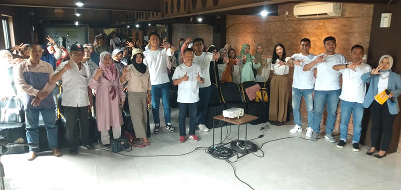 UNTUK UMKM: Peserta dari kalangan UMKM saat menghadiri sosialisasi FINATRA di Hedon Cafe, Sabtu (25/11).
