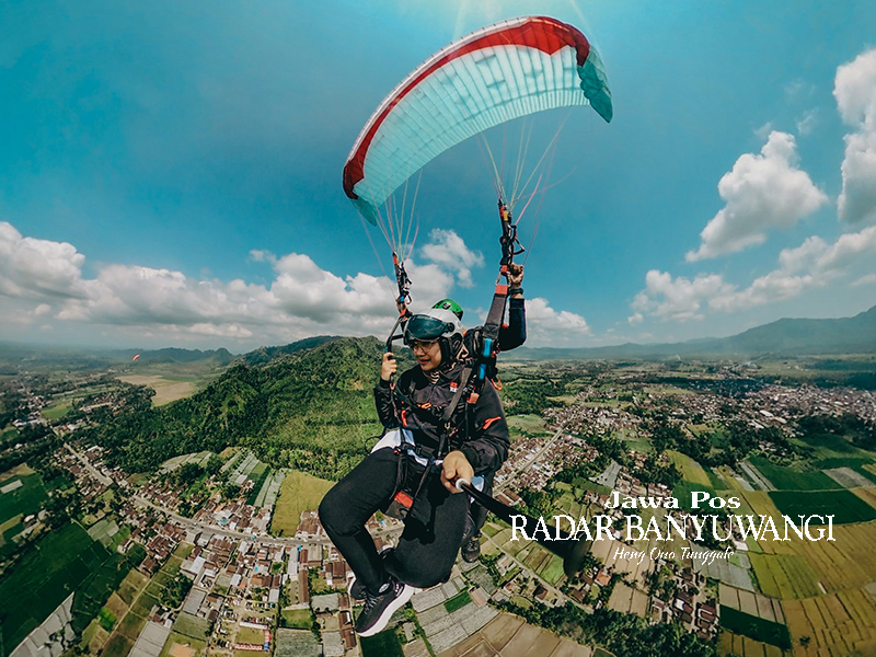 PARALAYANG: Potret udara panorama kawasan perbukitan dan persawahan di wilayah Kecamatan Kalibaru, Banyuwangi.