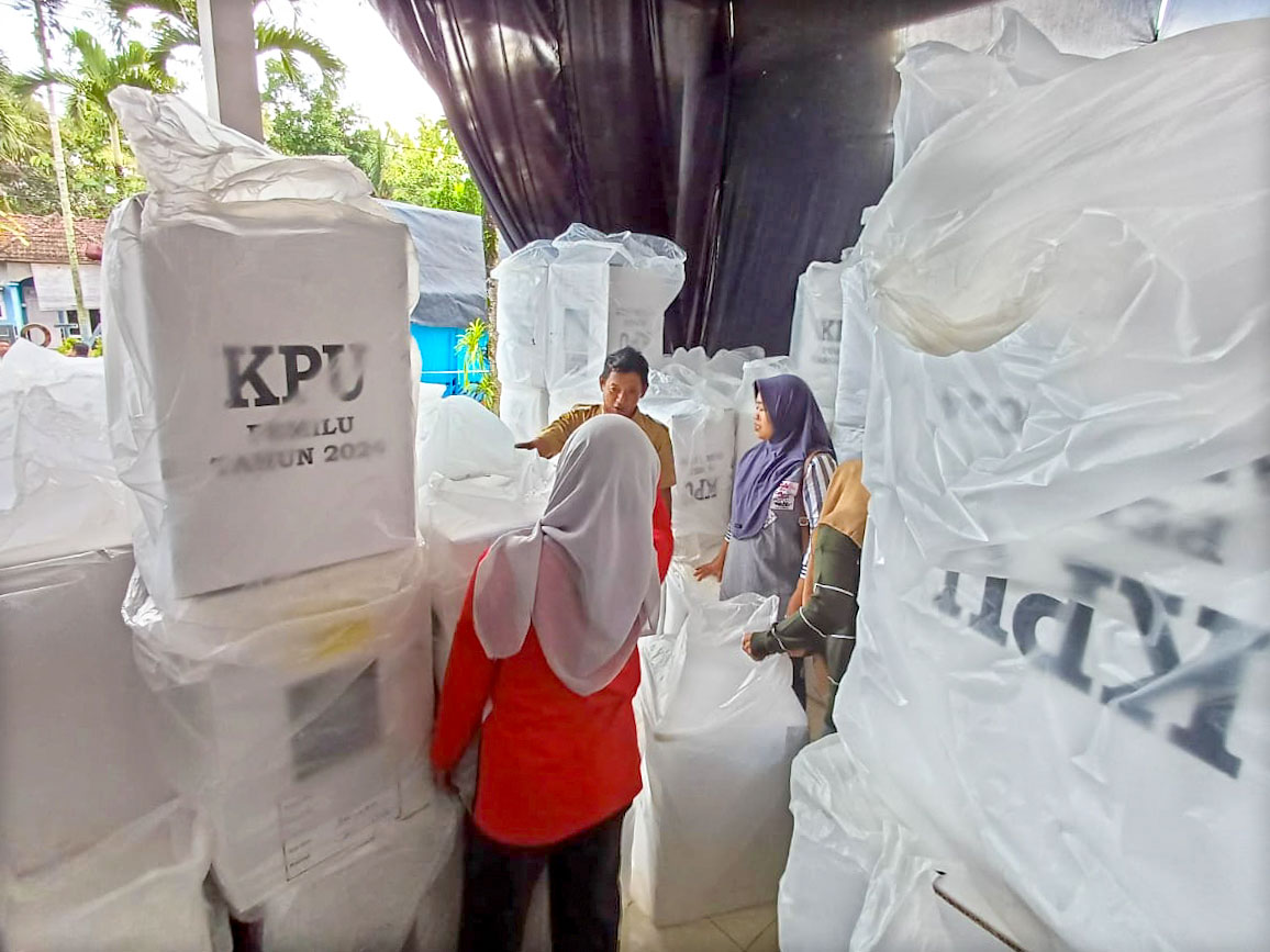 RESAH: Perhitungan hasil pemilu 2024 membuat caleg resah karena perbedaan suara di TPS dan Sirekap.