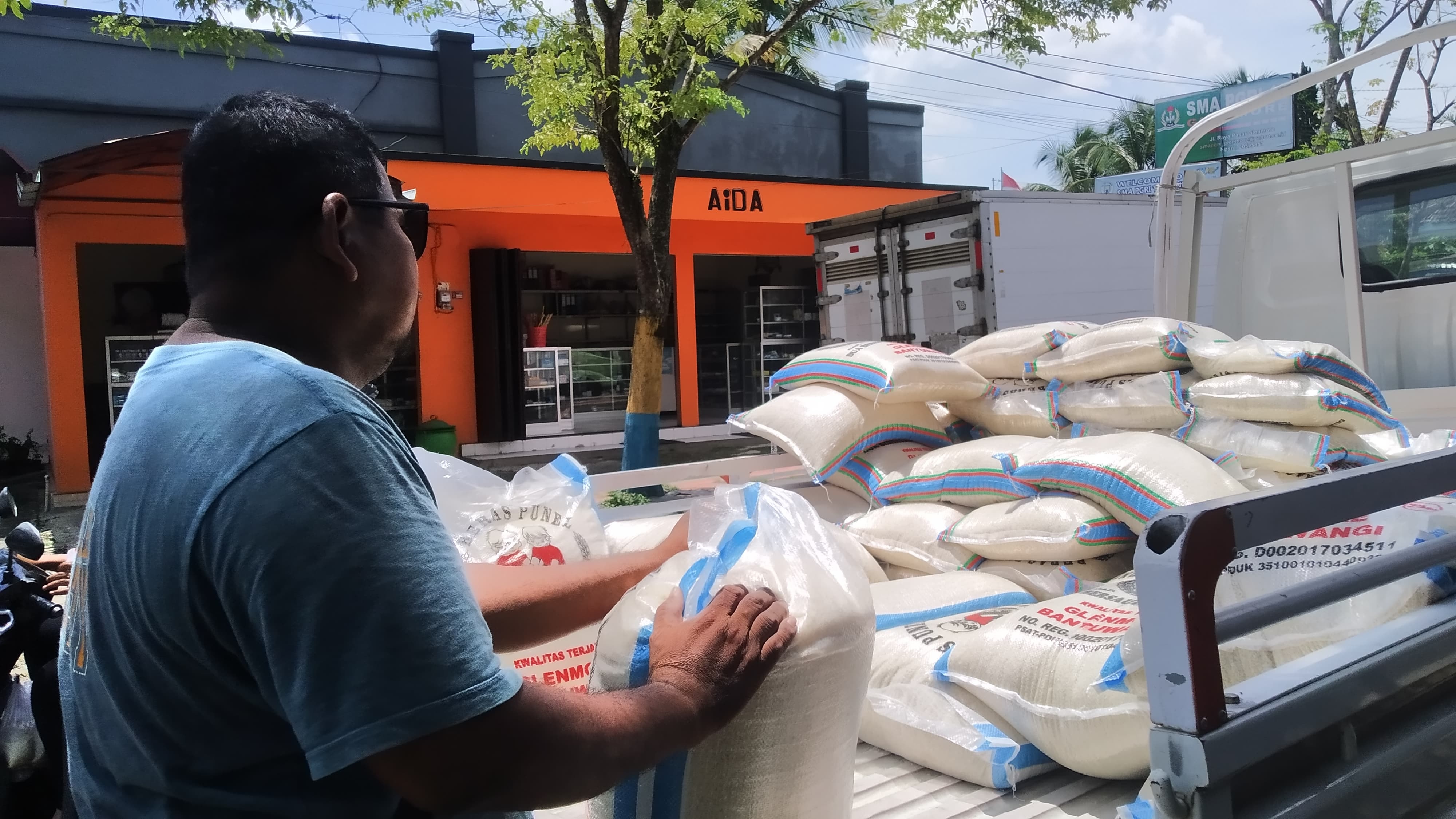 READY: Harga mahal pedagang tetap menyediakan stok bagi kelancara jual beli