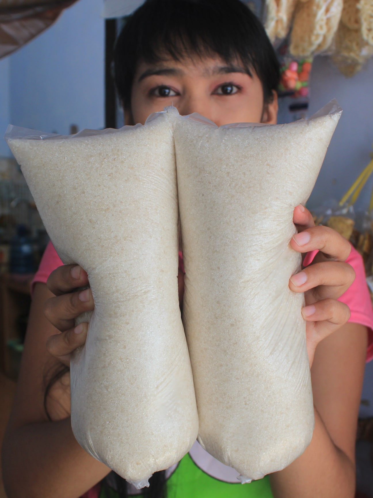 POPULER: Gula tebu (gula pasir) paling banyak dijumpai di pasar dan digunakan masyarakat Indonesia.