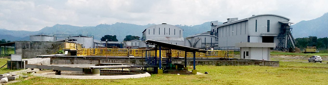 TAMPAK LUAR: Bangunan pabrik gula yang berlokasi di Desa Karangharjo, Kecamatan Glenmore, Banyuwangi.