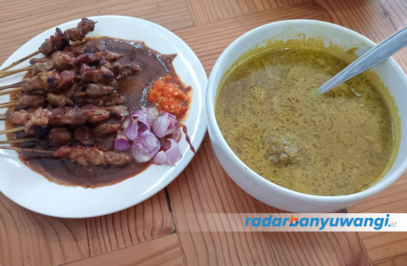 Sate kambing Cairo dan gulenya bikin konsumen ketagihan.