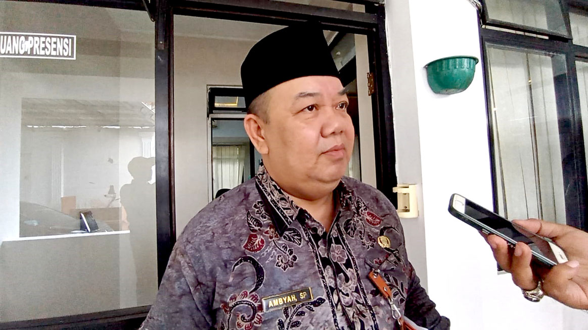 Camat Cluring: Ambyah