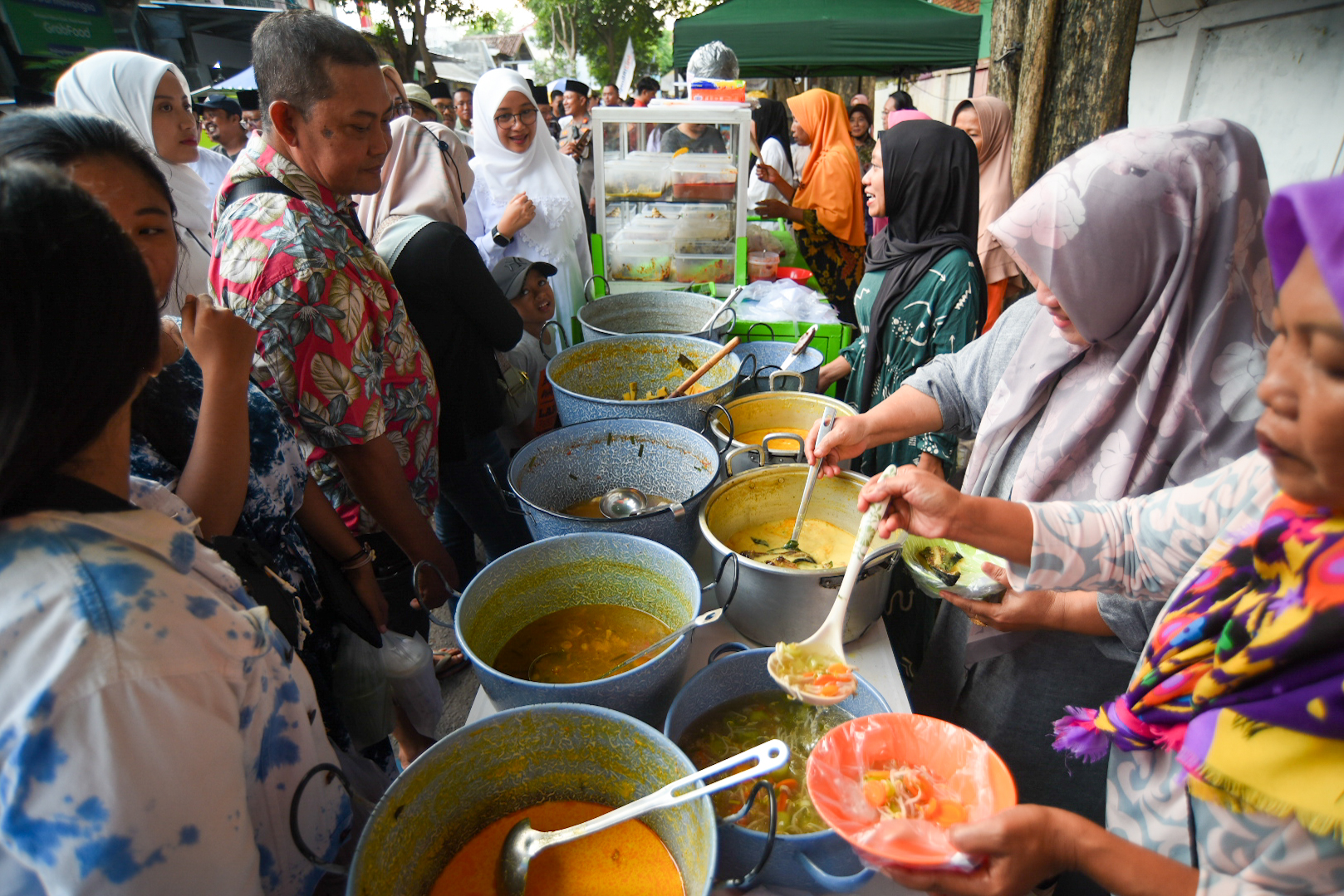 KULINER: Momen Ramadan bisa menjadi sarana untuk berburu sajian kuliner termasuk takjil