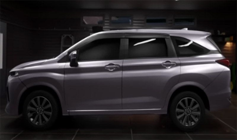 IRIT DAN HANDAL: Toyota Avanza menjadi rekomendasi terbaik untuk perjalanan mudik bersama keluarga