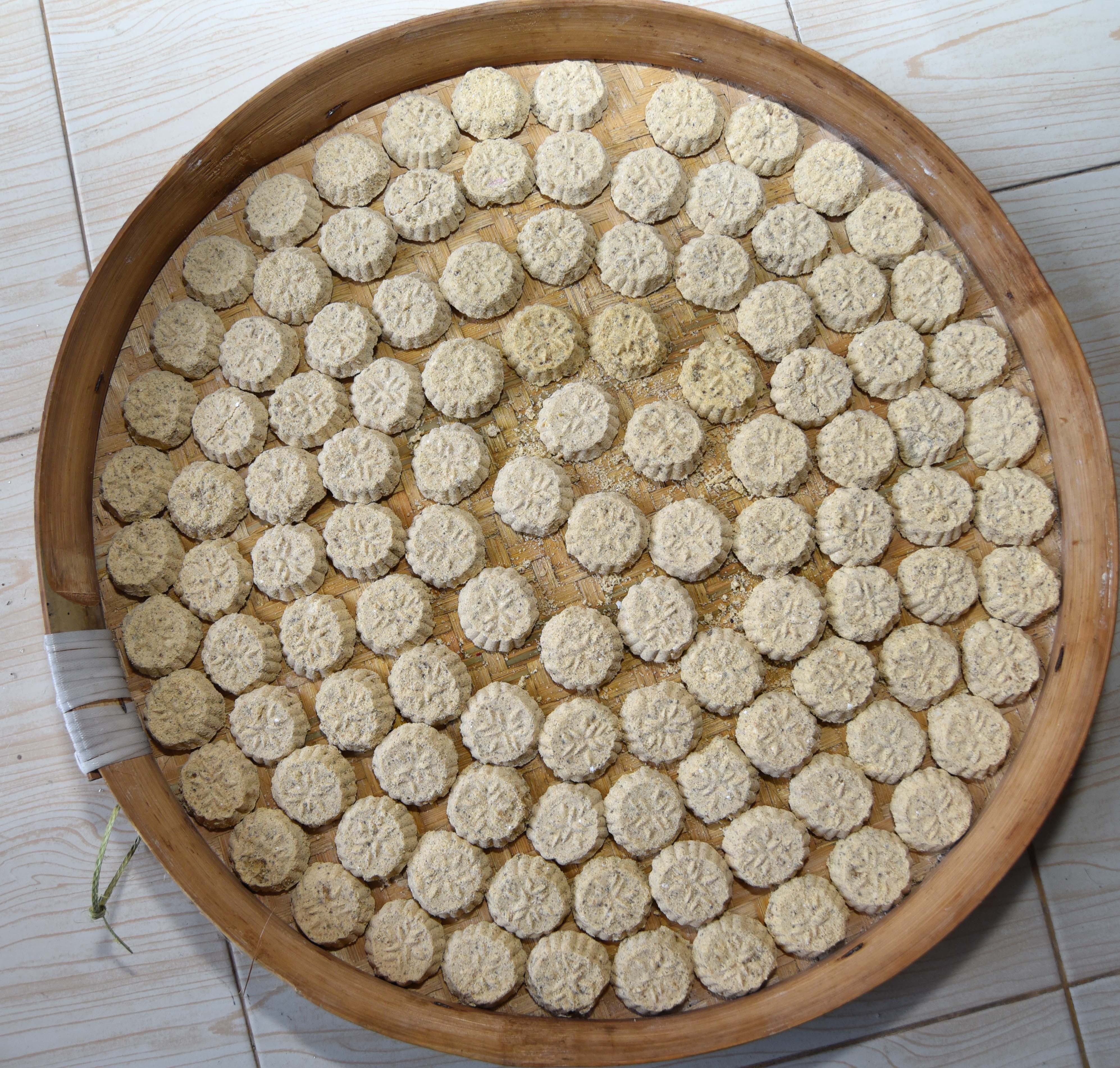KHAS: Kue Sato menjadi kue tradisional Banyuwangi yang disuguhkan dalam segala suasana