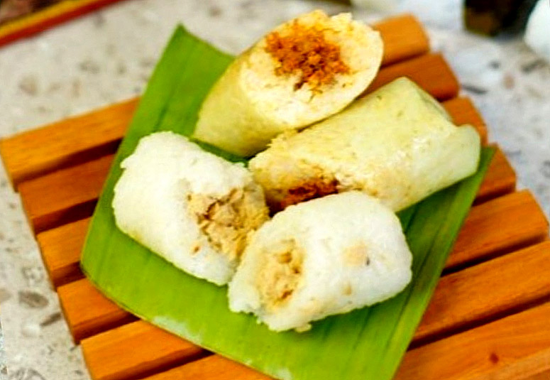 Arem-arem bisa menjadi makanan pengganti sarapan atau buka puasa di perjalanan.  (IG @moro_seneng_muntilan)