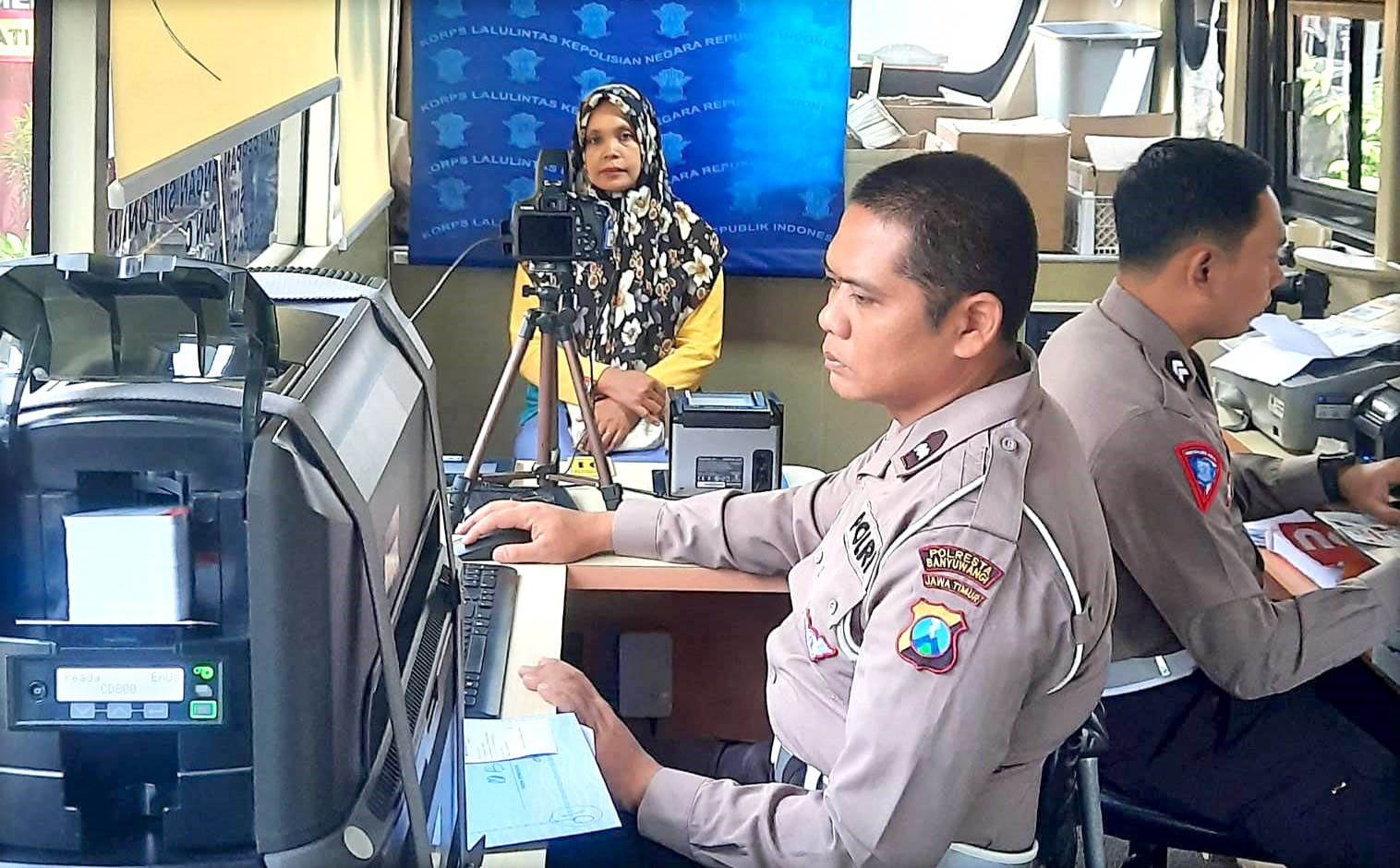 CEPAT: Memudahkan pengurusan SIM, Satpas Prototype Polresta Banyuwangi sediakan layanan SIM keliling