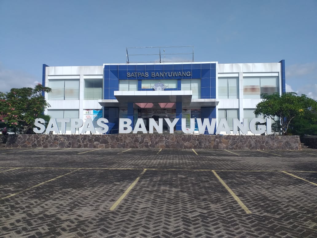 TUTUP: Peringati Maulid Nabi Muhammad SAW Satpas Prototype Polresta Banyuwangi tidak melayani pengurusan SIM