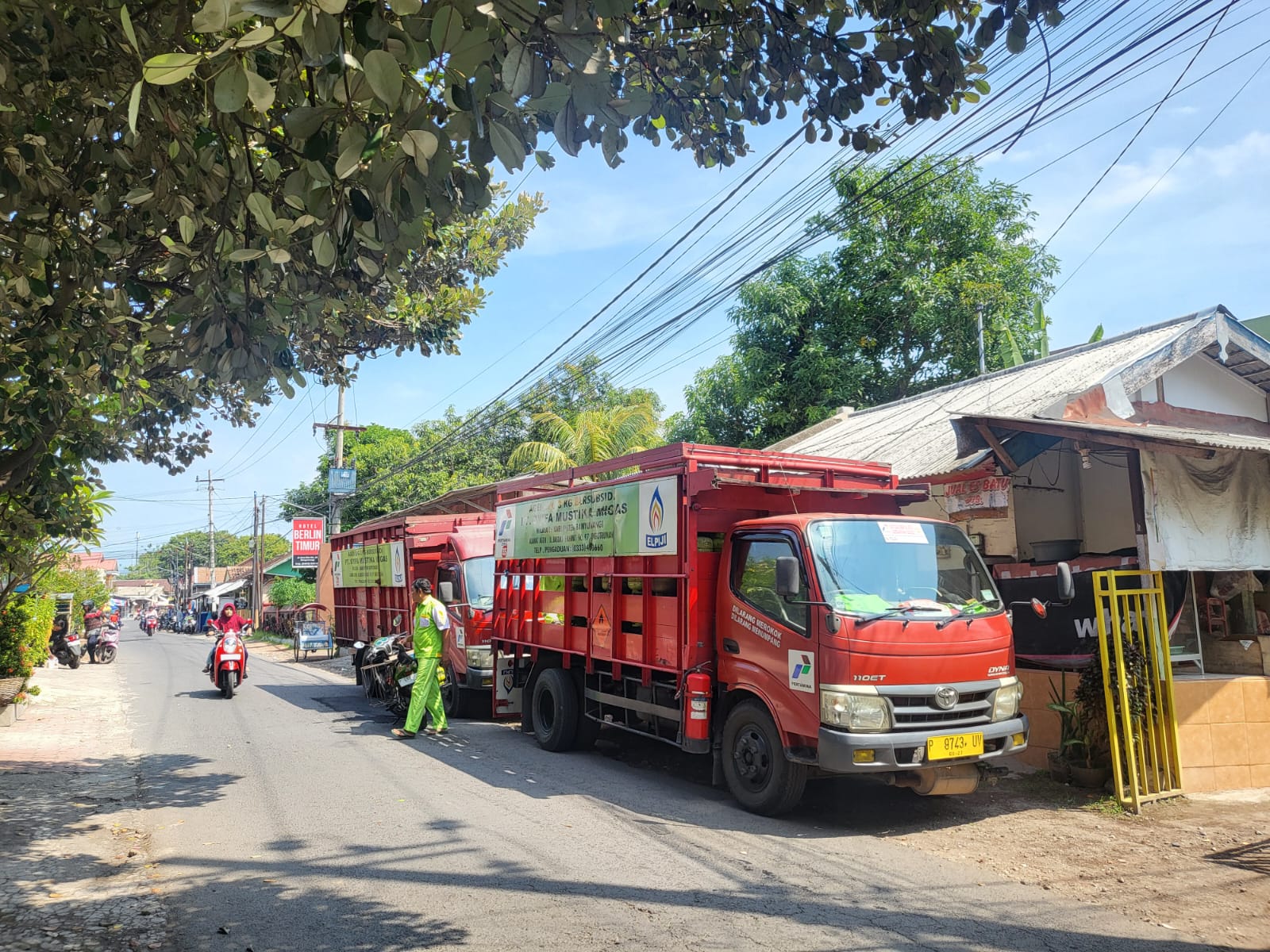 DITAMBAH : Stok elpiji dipastikan aman selama lebaran setelah PT Pertamina Patraniaga Jatimbalinus menambah pasokan gas elpiji untuk wilayah Banyuwangi dan Situbondo