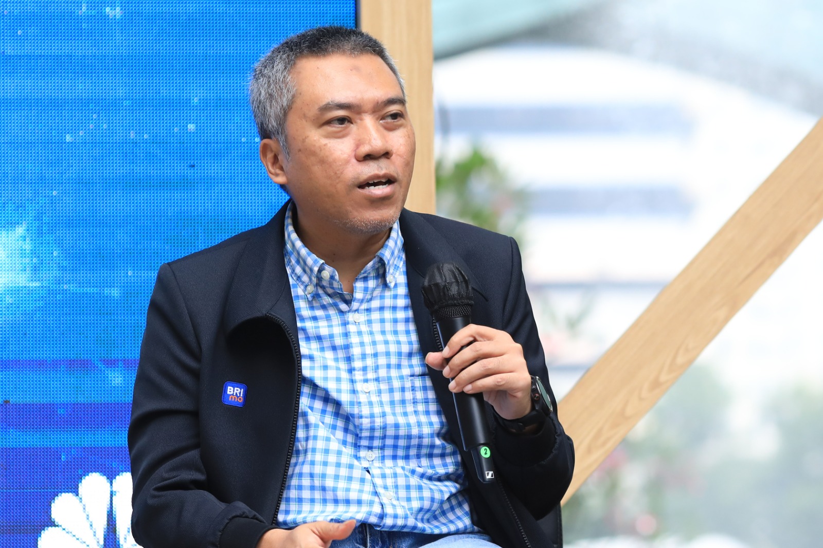 Direktur Retail Funding & Distribution BRI Andrijanto