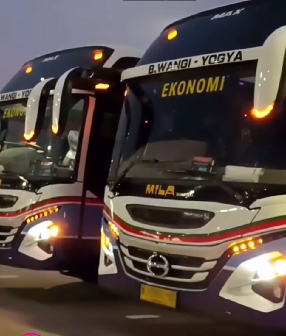Bus Mila Sejahtera siap melayani penumpang dari Terminal Brawijaya Banyuwangi menuju Yogyakarta.