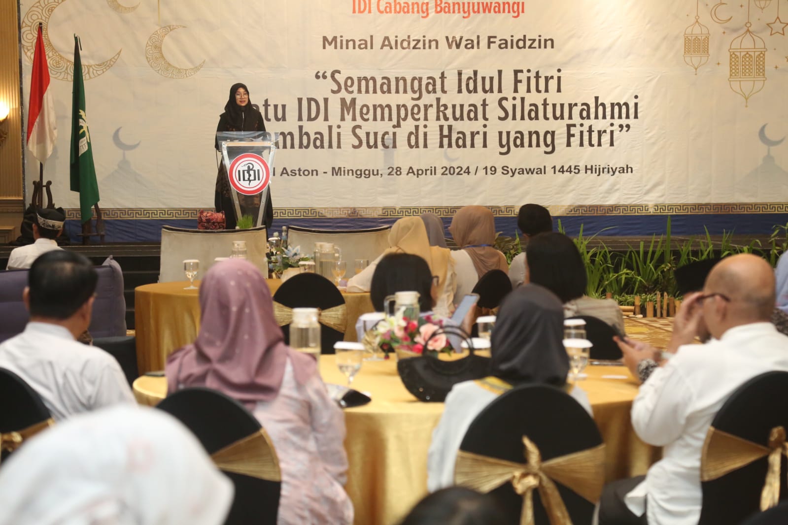 SINERGI: Bupati Ipuk Fiestiandani bersilaturahmi dengan para anggota PDGI Banyuwangi beberapa hari lalu.