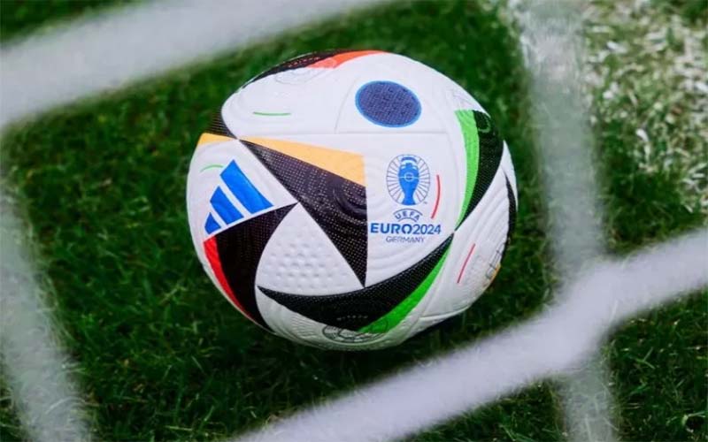 CANGGIH: Bola yang digunakan untuk putaran final Euro 2024 memiliki chip didalamnya