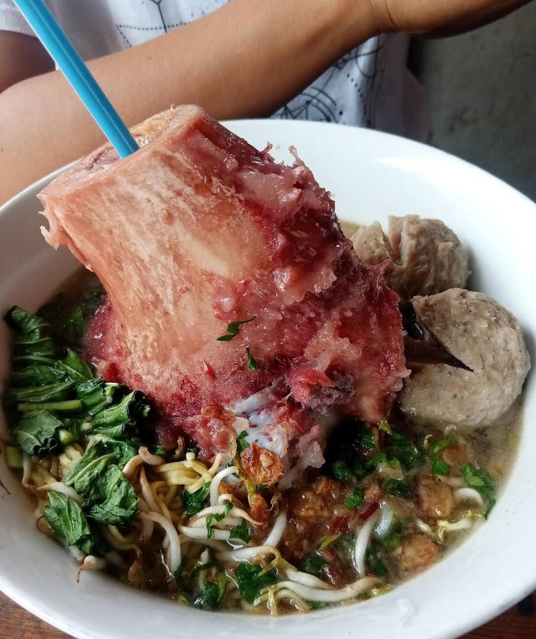 GURIH LEZAT: Bakso Sumsum cocok sebagai teman makan siang terutama saat cuaca sedang dingin
