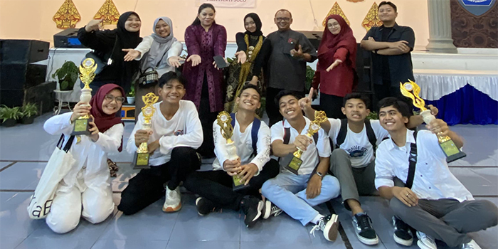 PRESTASI : Duta Smagi Taruna Bangsa yang berhasil meraih juara di ajang FLS2N menuju tingkat provinsi