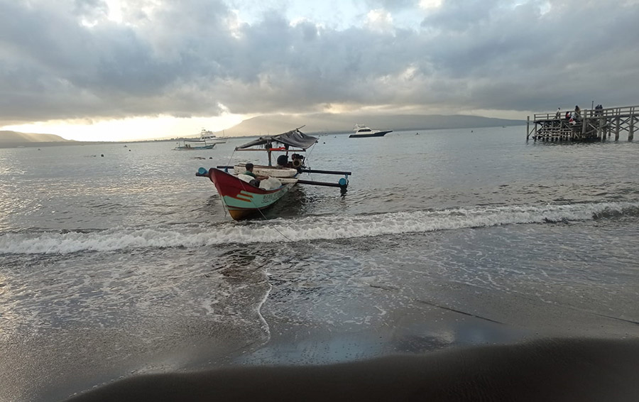 Kawasan Pesisir Bulusan, Kecamatan Kalipuro mendapat perhatian dari BPBD Kabupaten Banyuwangi, karena termasuk kawasan berpotensi bencana tsunami.