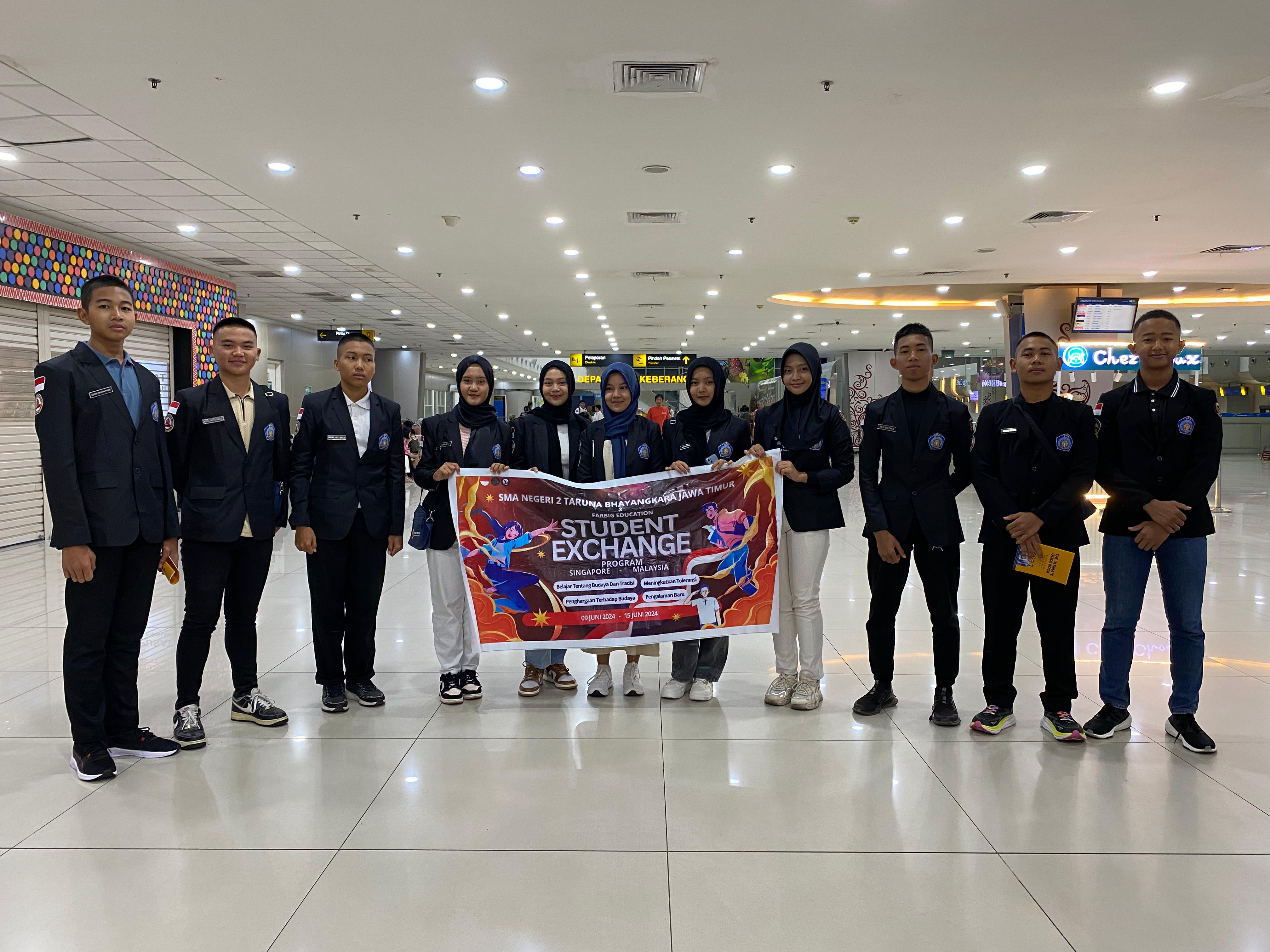 NEGERI JIRAN : Sebelas Taruna Smadatara sedang mengikuti kegiatan Sutdent Exchange di Malaysia mulai 9 - 15 Juni 2024
