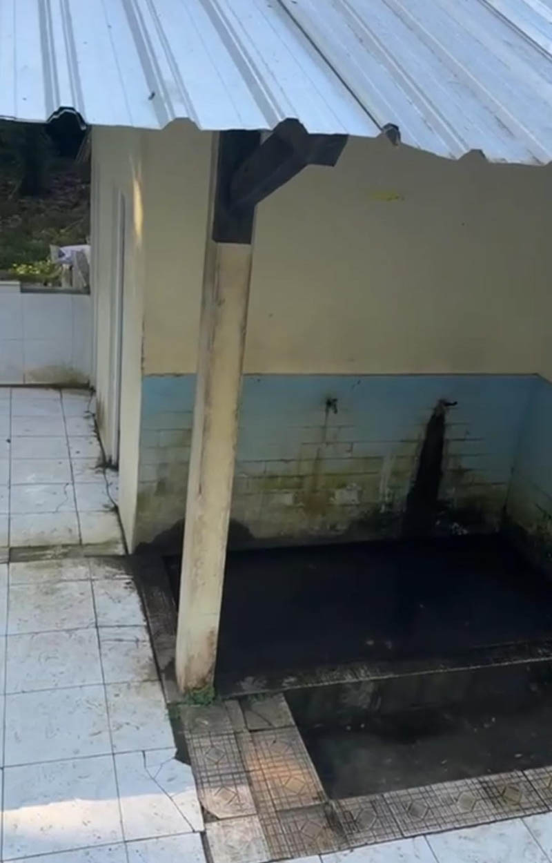 KOTOR: Fasilitas toilet dan musala di Kawasan Resort Pancur TN AP banyak dikeluhkan oleh para wisatawan.