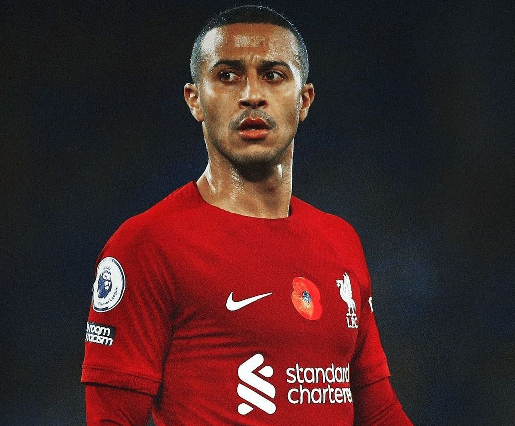 Thiago Alcantara Pensiun