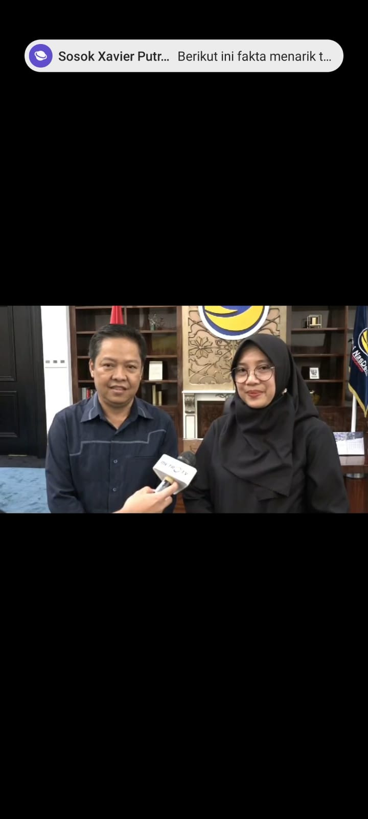 SIAP MENANGKAN IPUK: Ketua DPD NasDem Banyuwangi Supriyadi KS mendampingi Ipuk Fiestiandani saat menerima rekomendasi cabup dari partai besutan Surya Paloh tersebut pada Kamis (11/7).