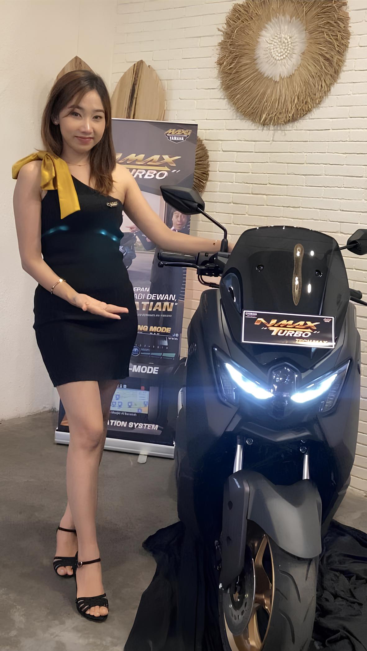 Yamaha memperkenalkan produk sepeda motor NMax Turbo terbarunya.