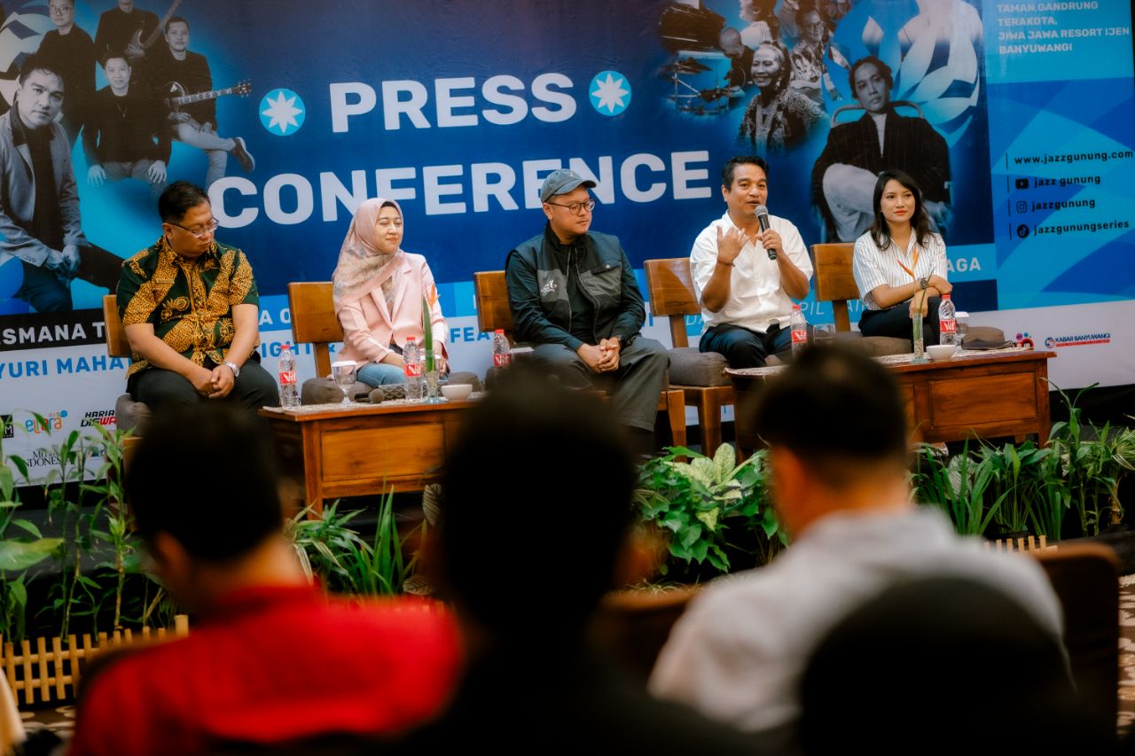 Jazz Gunung Ijen 2024 akan hadir memeriahkan HUT ke-79 RI dengan penampilan musik jazz memukau.