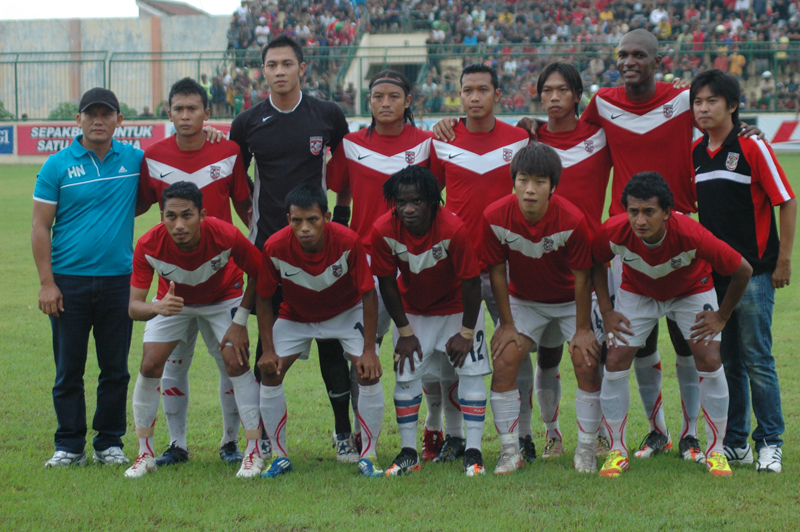 DIVISI UTAMA PERDANA: Skuad Persewangi Banyuwangi yang bermain di level kasta kedua dibawah bendera LPIS