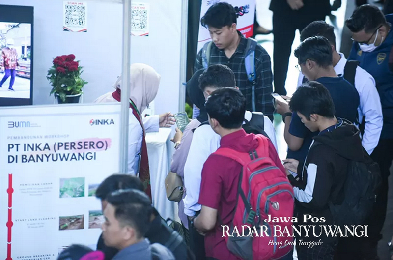 INI TAHUN LALU: Sejumlah pencari kerja memadati arena Banyuwangi Job Fair.