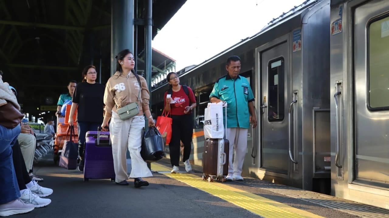 Pasca gempa Sukabumi, KAI memastikan perjalanan KA di Daop 1 Jakarta dan 2 Bandung aman.