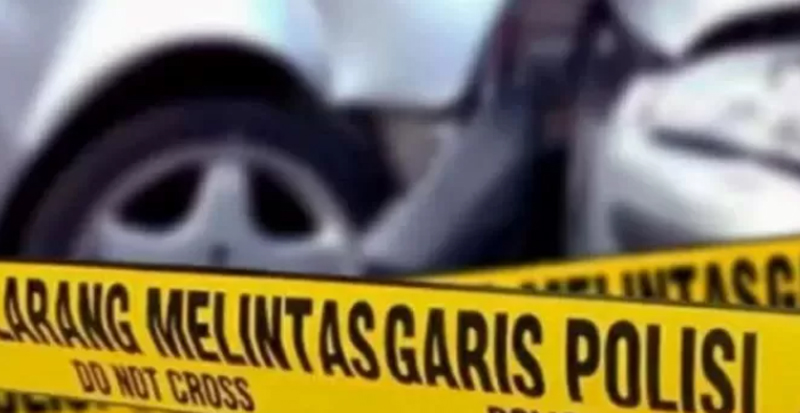 LAKA TUNGGAL: Bus paspampres alami kecelakaan di halte Transjakarta