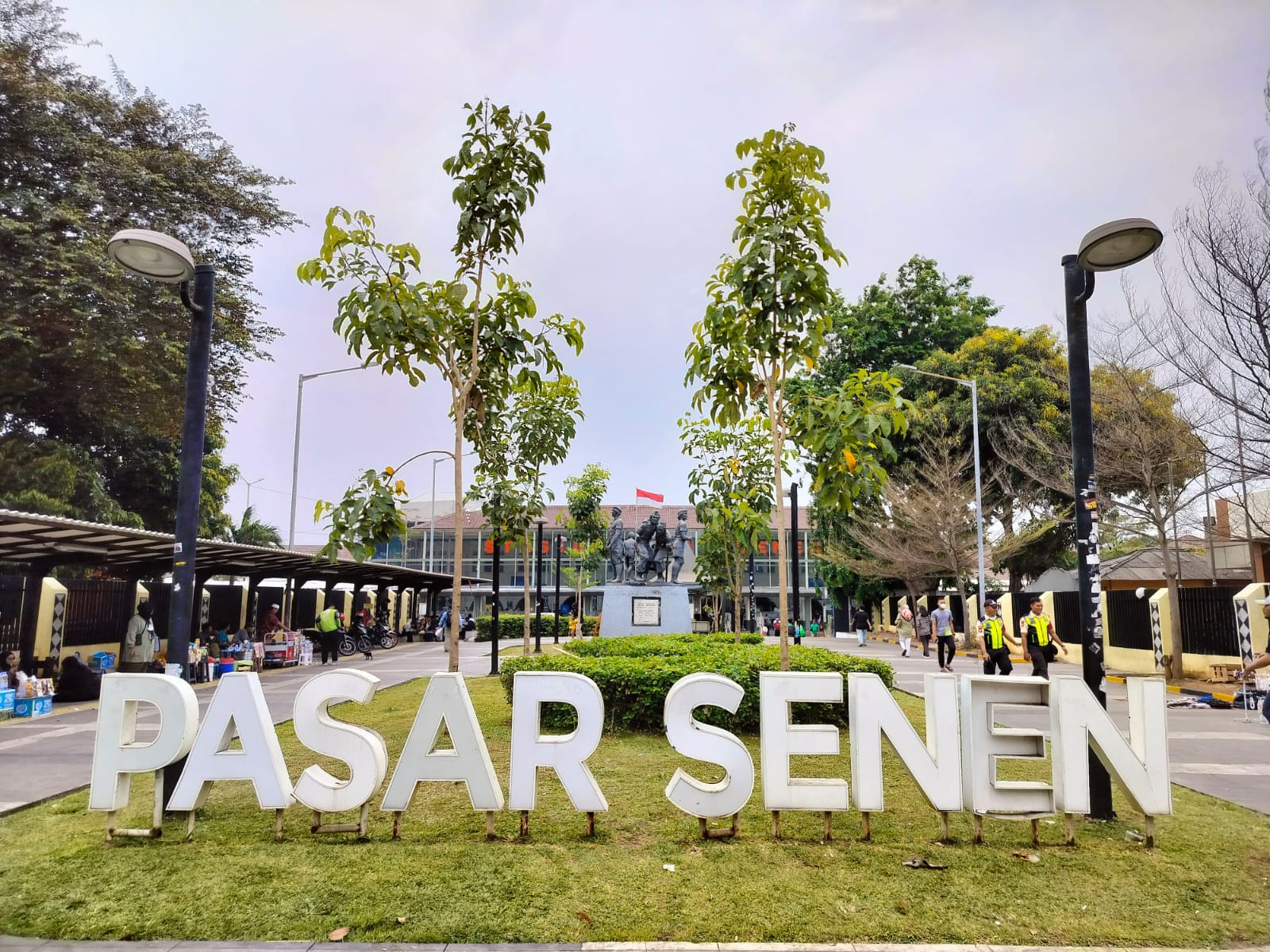 KAI merevitalisasi Stasiun Pasar Senen untuk mengakomodasi peningkatan penumpang dengan sejumlah fasilitas terbaru.